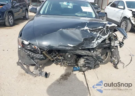 2011 Audi A4 2.0T Premium z USA, uszkodzony, nr VIN WAUEFAFL6BN000275